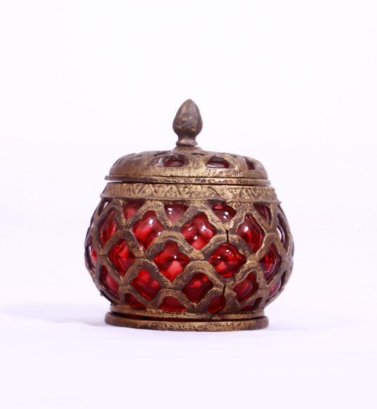 Petit pot couvert Petit pot couvert