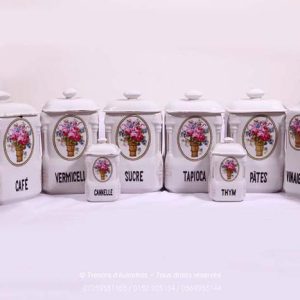 Ensemble de 10 pot à épices